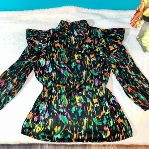 Abstract ruffles top